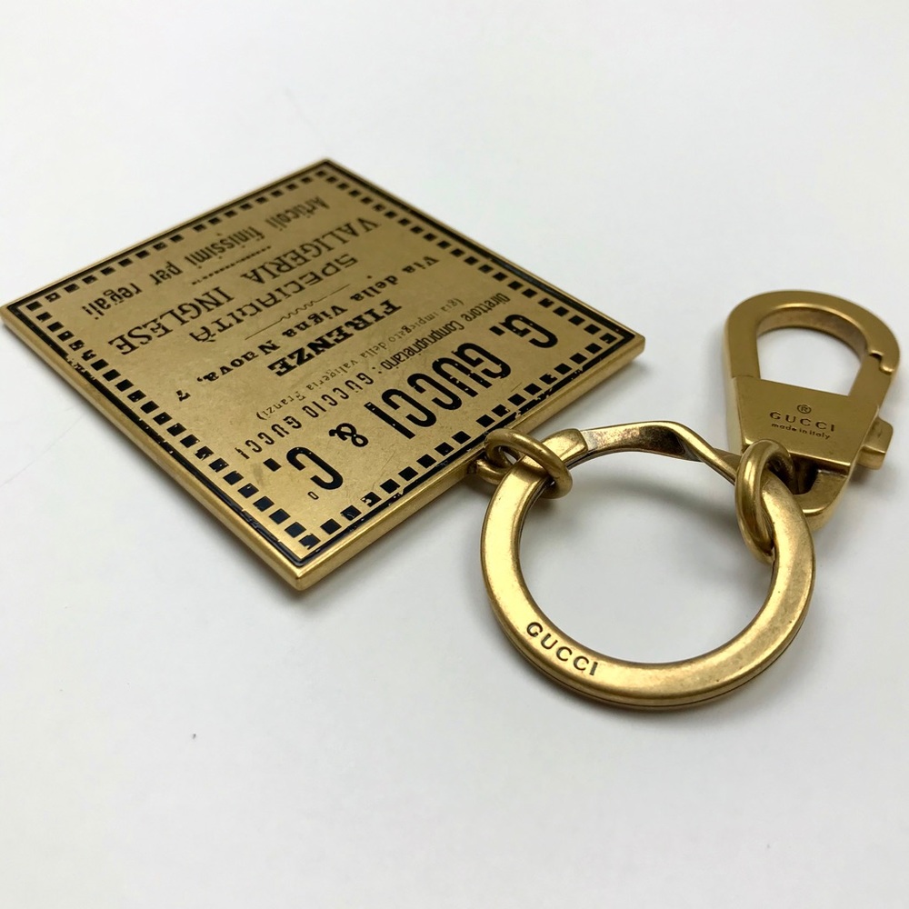 GUCCI Brass Logo Store Plaque Keychain Bag Charm Luxury Rare Christmas Porsche - Picture 2 of 8